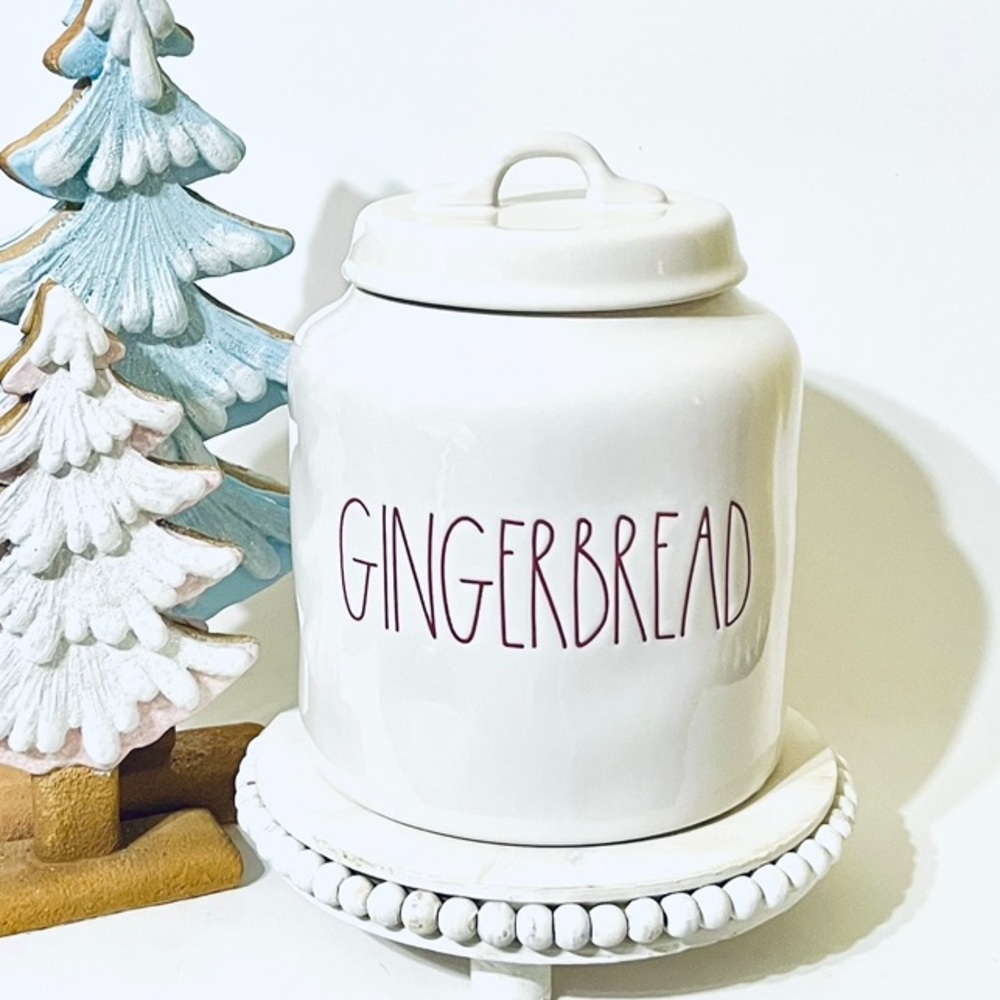 🇺🇸 Rae Dunn Christmas Gingerbread Canister